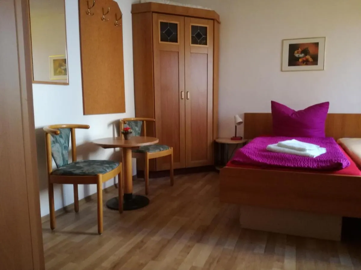 Landgasthof-Zur Erholung Schkeuditz Inn